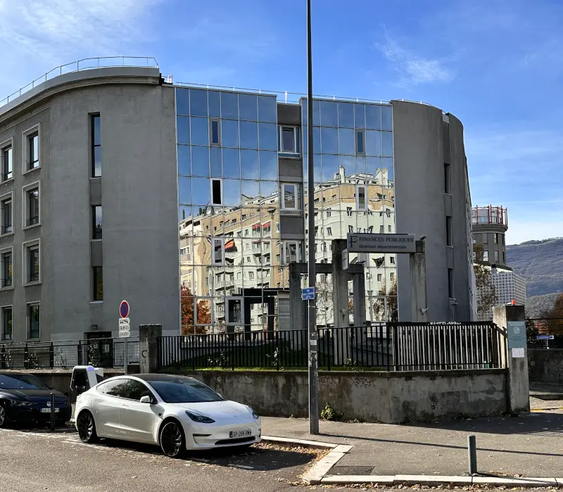 Entrée principale de l'ancien bâtiment de l'EPA