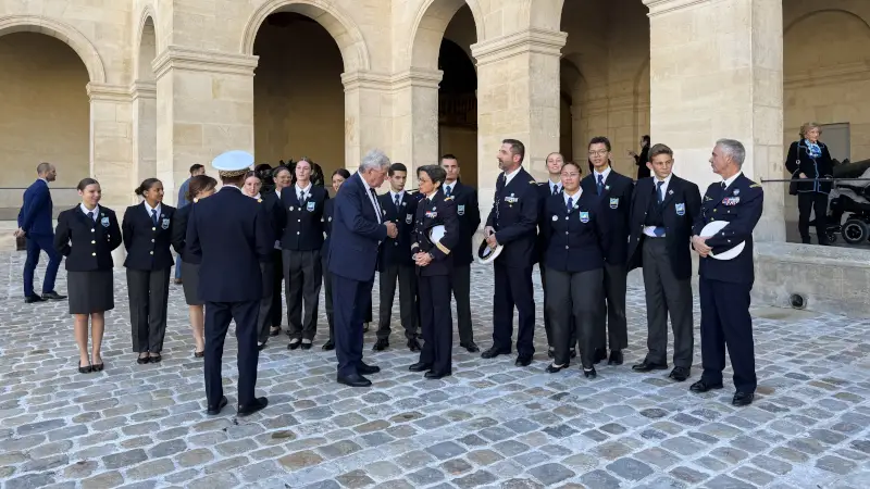 Une délégation de l'EPAE à la messe de la cérémonie du souvenir
